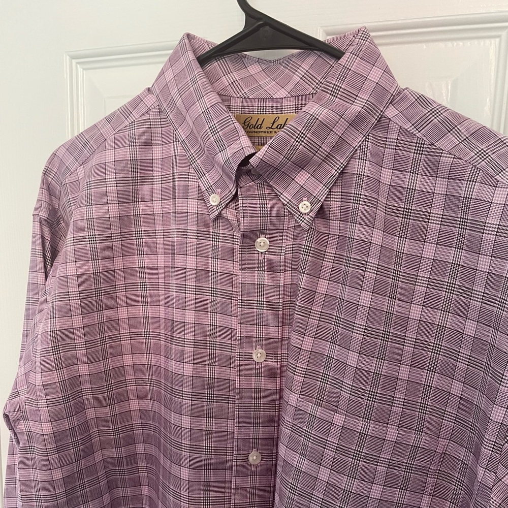 Gold Label Men's Button Up Shirt Size Large Plum Purple Roundtree & Yorke